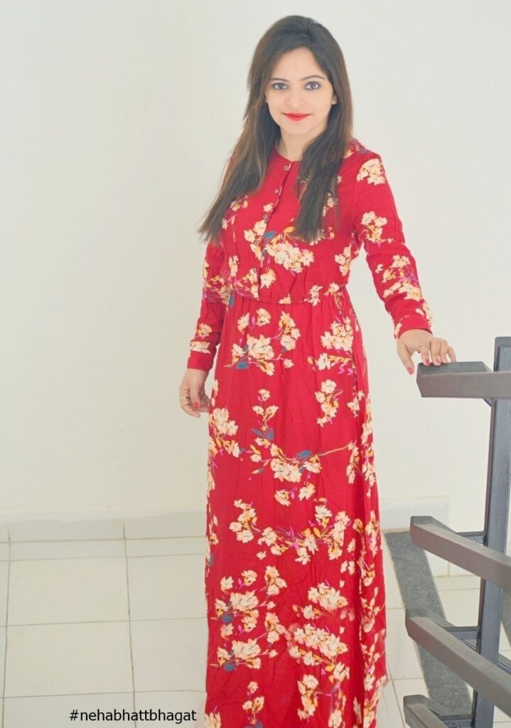 RED FLORAL DRESS TO ELEVATE YOUR STYLE